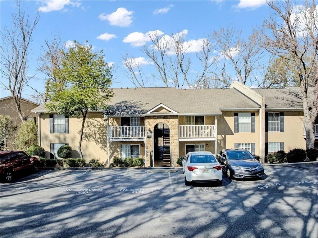 2955 Seven Pine, Atlanta, Georgia 30339, 1 Bedroom Bedrooms, ,1 BathroomBathrooms,Residential,For Sale,2955 Seven Pine,7633665