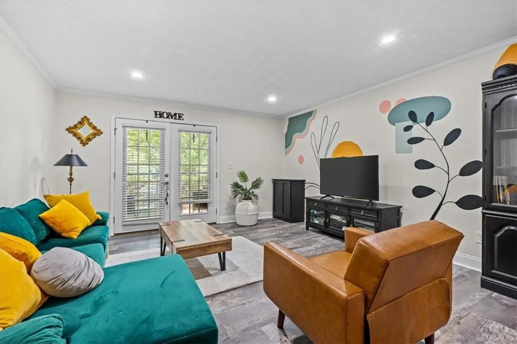 3412 Essex Avenue Unit 111, Atlanta, Georgia 30339, 2 Bedrooms Bedrooms, ,2 BathroomsBathrooms,Residential,For Sale,3412 Essex Avenue Unit 111,7631593