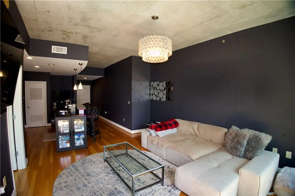 950 W Peachtree Street Nw Unit 1102, Atlanta, Georgia 30309, 1 Bedroom Bedrooms, ,1 BathroomBathrooms,Residential,For Sale,950 W Peachtree Street Nw Unit 1102,7630740