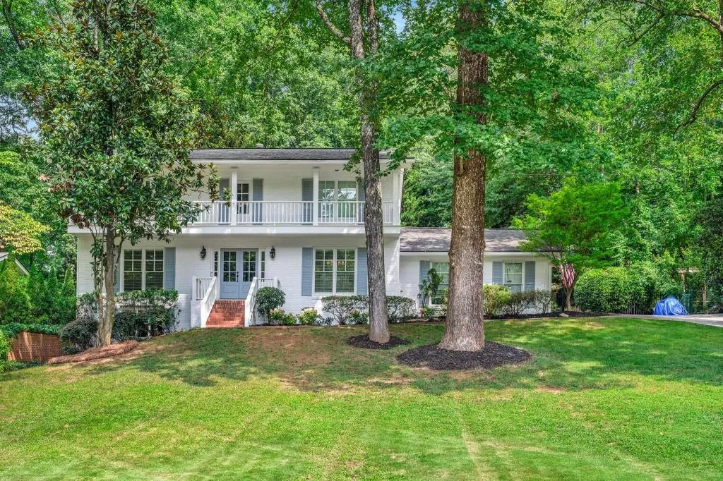 3432 Wynnton Drive Ne, Brookhaven, Georgia 30319, 4 Bedrooms Bedrooms, ,3 BathroomsBathrooms,Residential,For Sale,3432 Wynnton Drive Ne,7635871