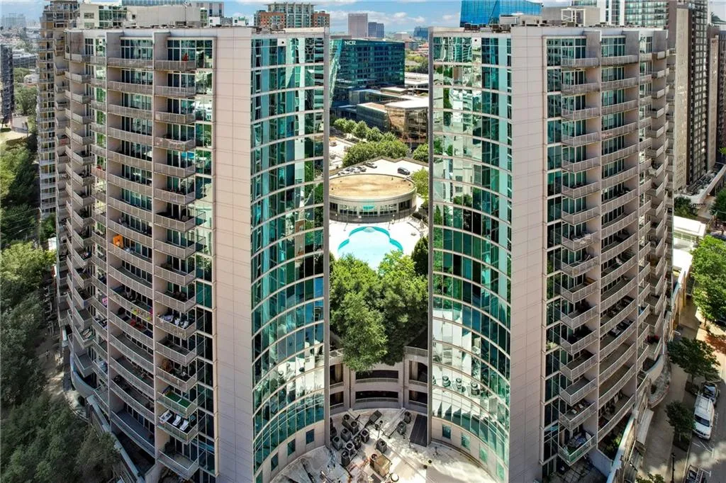 44 Peachtree Place Nw Unit 924, Atlanta, Georgia 30309, 2 Bedrooms Bedrooms, ,2 BathroomsBathrooms,Residential,For Sale,44 Peachtree Place Nw Unit 924,7635082
