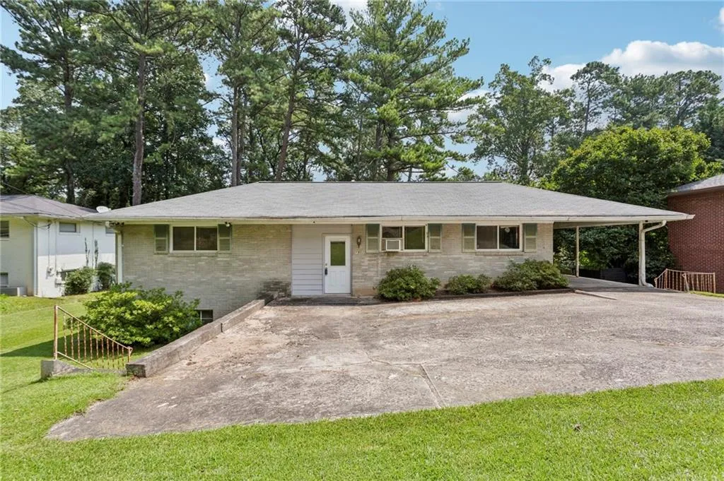 1502 N Druid Hills Road Ne, Brookhaven, Georgia 30319, 4 Bedrooms Bedrooms, ,2 BathroomsBathrooms,Residential,Sold,1502 N Druid Hills Road Ne,7635629