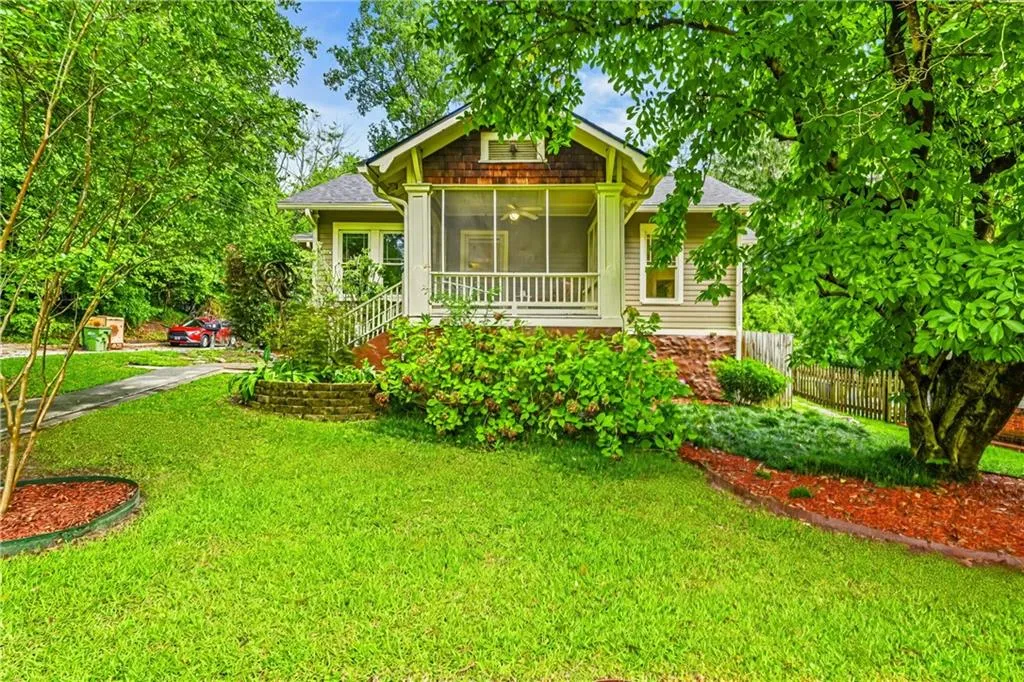 1607 Carroll Drive Nw, Atlanta, Georgia 30318, 2 Bedrooms Bedrooms, ,2 BathroomsBathrooms,Residential,For Sale,1607 Carroll Drive Nw,7636033