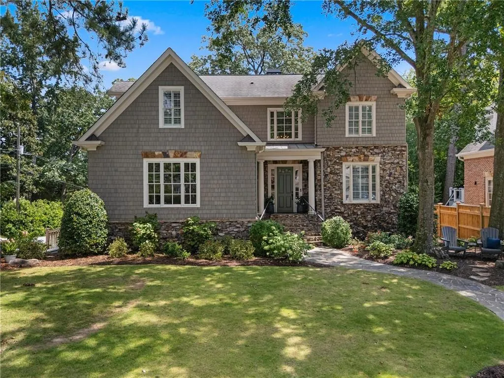 2681 Brookwood Drive Ne, Atlanta, Georgia 30305, 4 Bedrooms Bedrooms, ,4 BathroomsBathrooms,Residential,For Sale,2681 Brookwood Drive Ne,7635324
