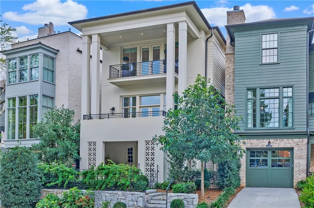 81 Delmont Drive Ne, Atlanta, Georgia 30305, 4 Bedrooms Bedrooms, ,3 BathroomsBathrooms,Residential,For Sale,81 Delmont Drive Ne,7635841