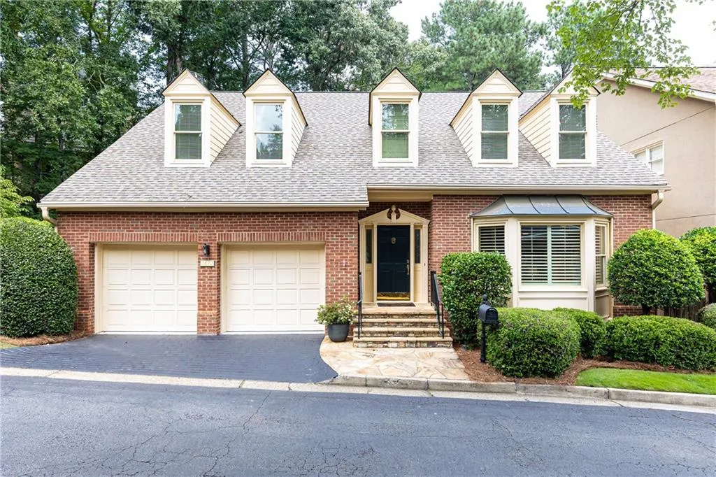2872 Bainbridge Way Se, Atlanta, Georgia 30339, 3 Bedrooms Bedrooms, ,3 BathroomsBathrooms,Residential,For Sale,2872 Bainbridge Way Se,7637338