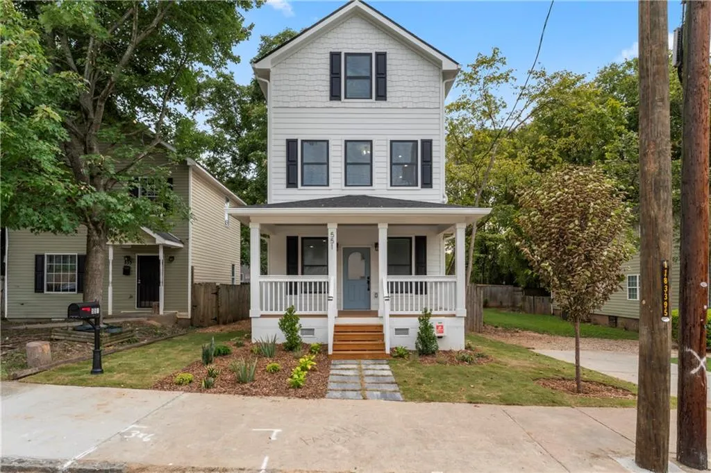 551 Griffin Street Nw, Atlanta, Georgia 30318, 3 Bedrooms Bedrooms, ,2 BathroomsBathrooms,Residential,For Sale,551 Griffin Street Nw,7641963