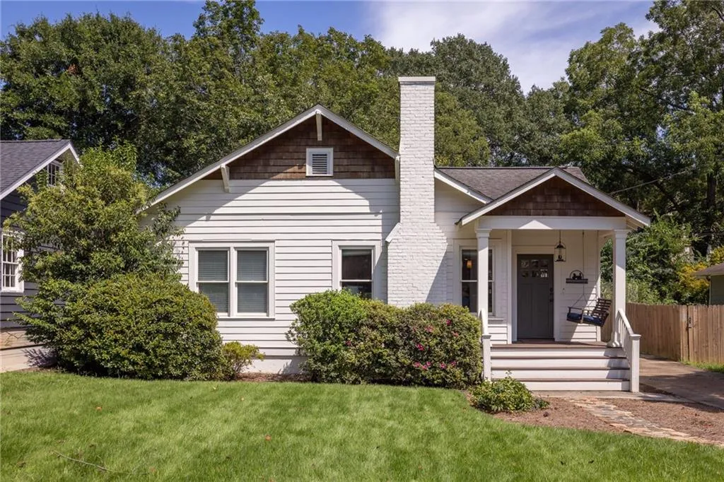 979 Hall Place Nw, Atlanta, Georgia 30318, 3 Bedrooms Bedrooms, ,2 BathroomsBathrooms,Residential,For Sale,979 Hall Place Nw,7642717