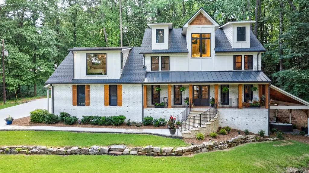 3201 Teton Drive Se, Atlanta, Georgia 30339, 6 Bedrooms Bedrooms, ,6 BathroomsBathrooms,Residential,For Sale,3201 Teton Drive Se,7642398