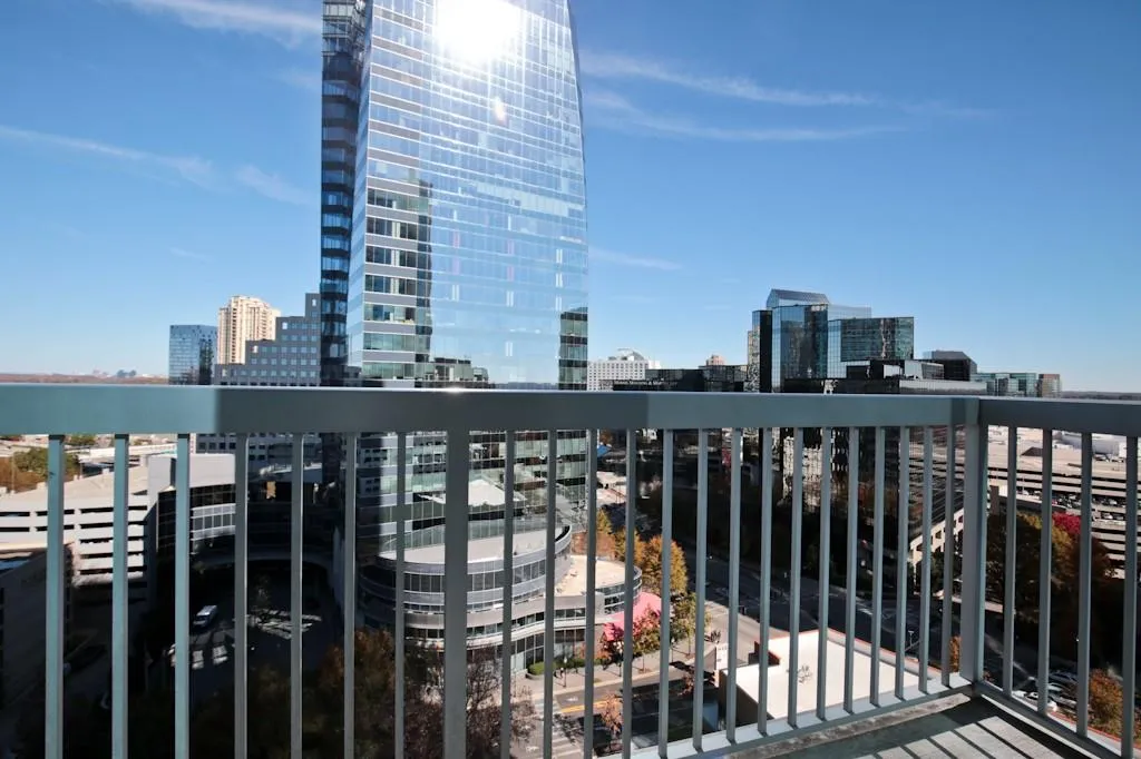 3324 Peachtree Road Ne Unit 1315, Atlanta, Georgia 30326, 1 Bedroom Bedrooms, ,1 BathroomBathrooms,Residential,For Sale,3324 Peachtree Road Ne Unit 1315,7640068