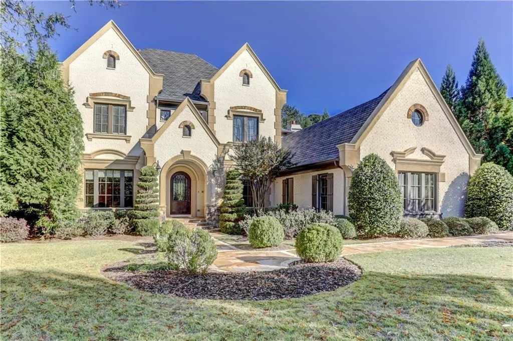 3455 Rivers Call Boulevard, Atlanta, Georgia 30339, 5 Bedrooms Bedrooms, ,5 BathroomsBathrooms,Residential,For Sale,3455 Rivers Call Boulevard,7640107