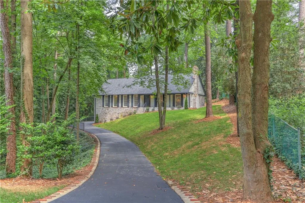 4540 Club Valley Drive Ne, Atlanta, Georgia 30319, ,Residential Income,For Sale,4540 Club Valley Drive Ne,7602932