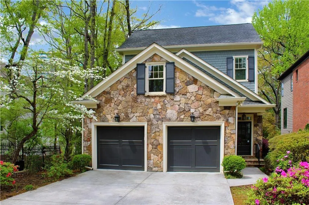 1048 Standard Drive Ne, Brookhaven, Georgia 30319, 4 Bedrooms Bedrooms, ,4 BathroomsBathrooms,Residential,For Sale,1048 Standard Drive Ne,7610503