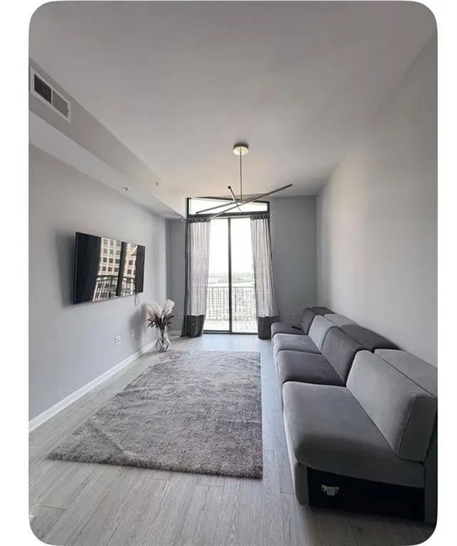 3040 Peachtree Road Nw Unit 1913, Atlanta, Georgia 30305, 1 Bedroom Bedrooms, ,1 BathroomBathrooms,Residential,For Sale,3040 Peachtree Road Nw Unit 1913,7646636