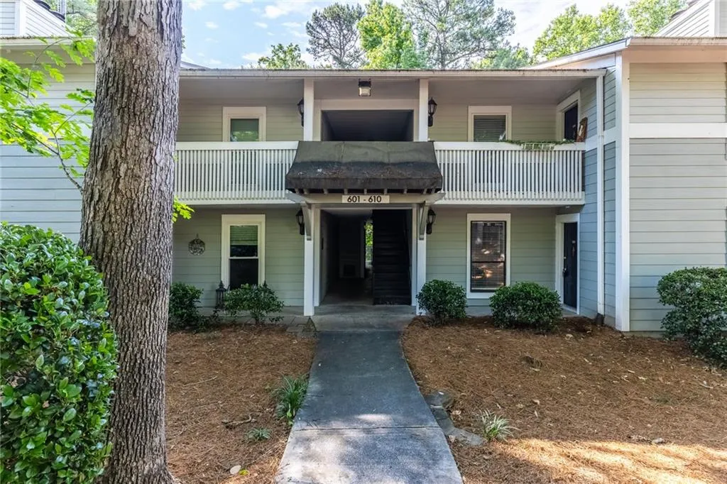 603 Summit North Drive Ne Unit 603, Atlanta, Georgia 30324, 2 Bedrooms Bedrooms, ,2 BathroomsBathrooms,Residential,For Sale,603 Summit North Drive Ne Unit 603,7647365