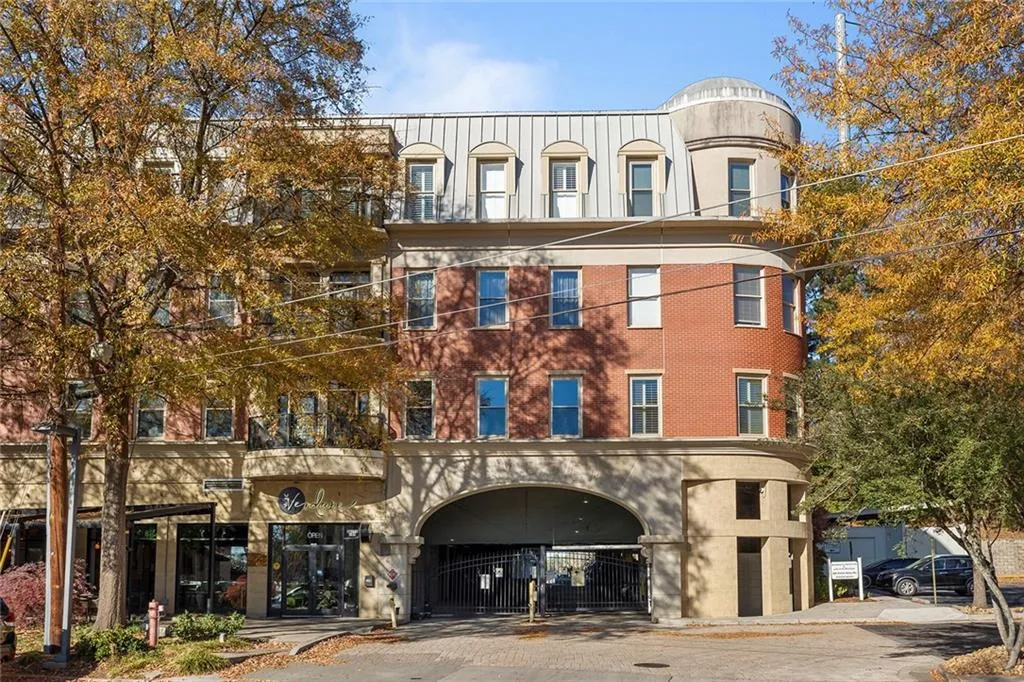 560 Dutch Valley Ne Unit 2313, Atlanta, Georgia 30324, 1 Bedroom Bedrooms, ,1 BathroomBathrooms,Residential,For Sale,560 Dutch Valley Ne Unit 2313,7647320