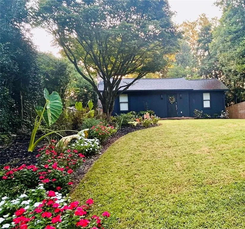 1905 Windemere Drive Ne, Atlanta, Georgia 30324, 2 Bedrooms Bedrooms, ,3 BathroomsBathrooms,Residential,For Sale,1905 Windemere Drive Ne,7649070