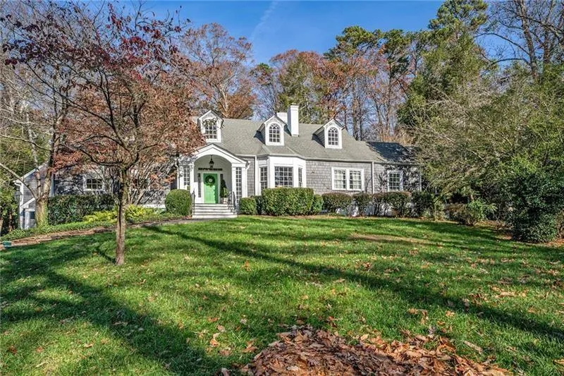 1225 West Wesley Road Nw, Atlanta, Georgia 30327, 5 Bedrooms Bedrooms, ,4 BathroomsBathrooms,Residential,For Sale,1225 West Wesley Road Nw,7649780