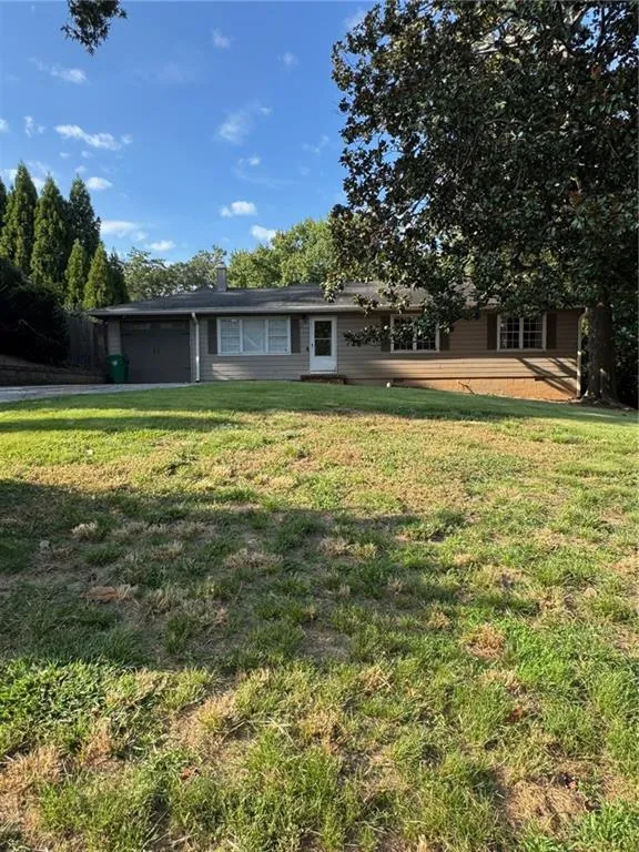 1302 Rustic Ridge Drive, Brookhaven, Georgia 30319, 2 Bedrooms Bedrooms, ,2 BathroomsBathrooms,Residential,For Sale,1302 Rustic Ridge Drive,7649576
