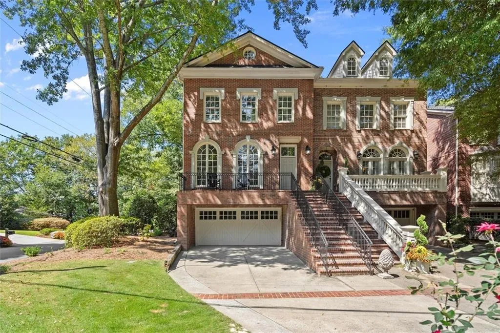 604 Timm Valley Road Ne Unit A, Atlanta, Georgia 30305, 3 Bedrooms Bedrooms, ,3 BathroomsBathrooms,Residential,For Sale,604 Timm Valley Road Ne Unit A,7650377