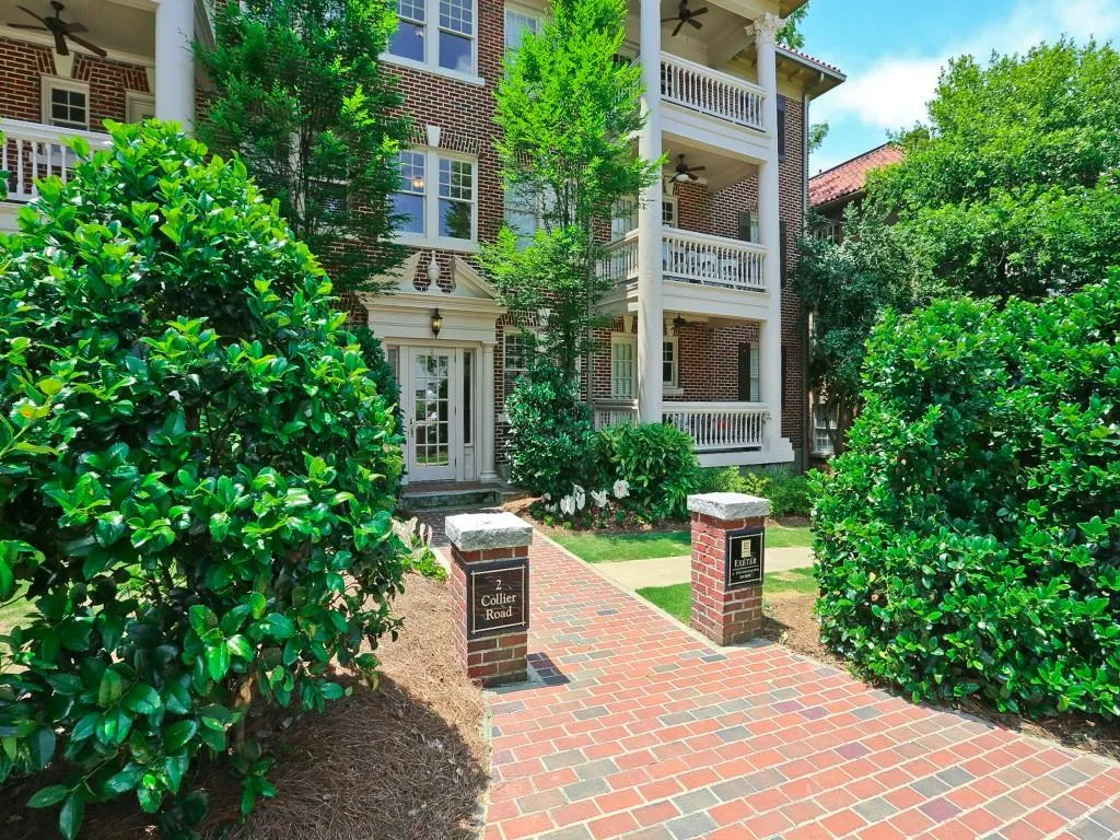 2 Collier Road Nw Unit 12, Atlanta, Georgia 30309, 2 Bedrooms Bedrooms, ,1 BathroomBathrooms,Residential,Sold,2 Collier Road Nw Unit 12,5546096