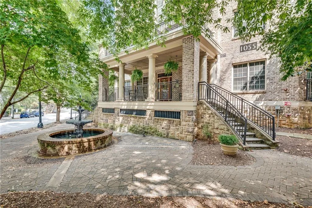 1055 Piedmont Avenue Ne Unit 117, Atlanta, Georgia 30309, 1 Bedroom Bedrooms, ,1 BathroomBathrooms,Residential,For Sale,1055 Piedmont Avenue Ne Unit 117,7652803