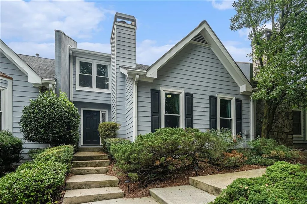 1616 Defoors Walk Nw, Atlanta, Georgia 30318, 3 Bedrooms Bedrooms, ,3 BathroomsBathrooms,Residential,For Sale,1616 Defoors Walk Nw,7656873