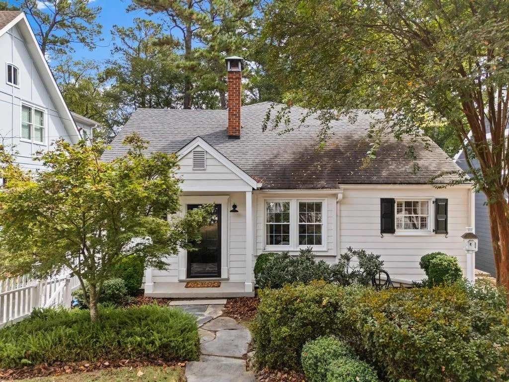 2255 Fairhaven Circle Ne, Atlanta, Georgia 30305, 3 Bedrooms Bedrooms, ,2 BathroomsBathrooms,Residential,Sold,2255 Fairhaven Circle Ne,7655328