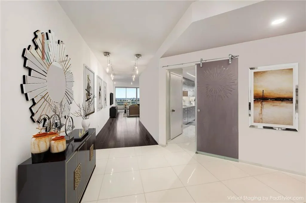 2660 Peachtree Road Nw Unit 13h, Atlanta, Georgia 30305, 2 Bedrooms Bedrooms, ,2 BathroomsBathrooms,Residential,For Sale,2660 Peachtree Road Nw Unit 13h,7659068