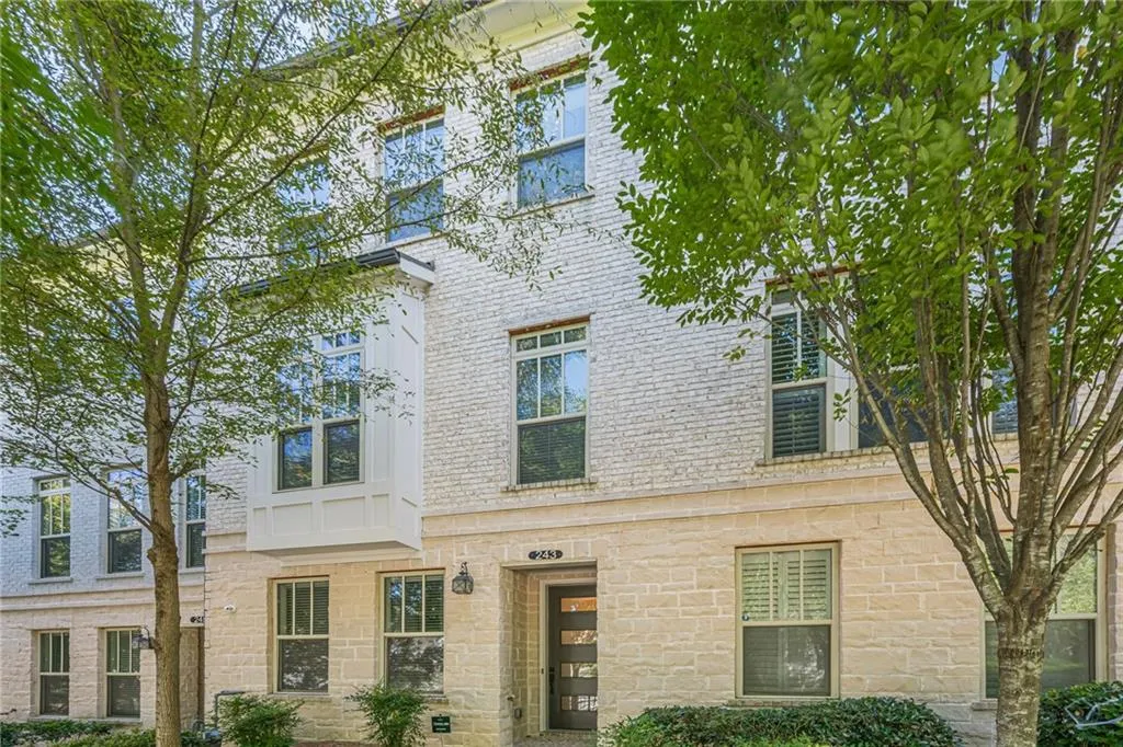 243 Franklin Road, Atlanta, Georgia 30342, 3 Bedrooms Bedrooms, ,3 BathroomsBathrooms,Residential,For Sale,243 Franklin Road,7659957