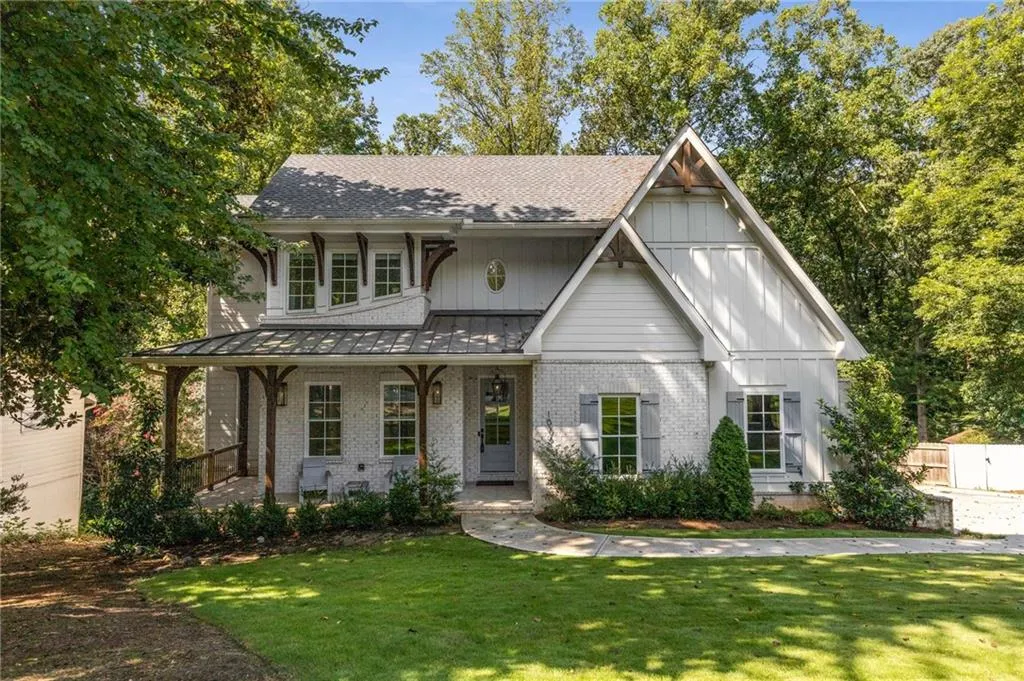 1006 Northcliffe Drive Nw, Atlanta, Georgia 30318, 5 Bedrooms Bedrooms, ,4 BathroomsBathrooms,Residential,For Sale,1006 Northcliffe Drive Nw,7661907