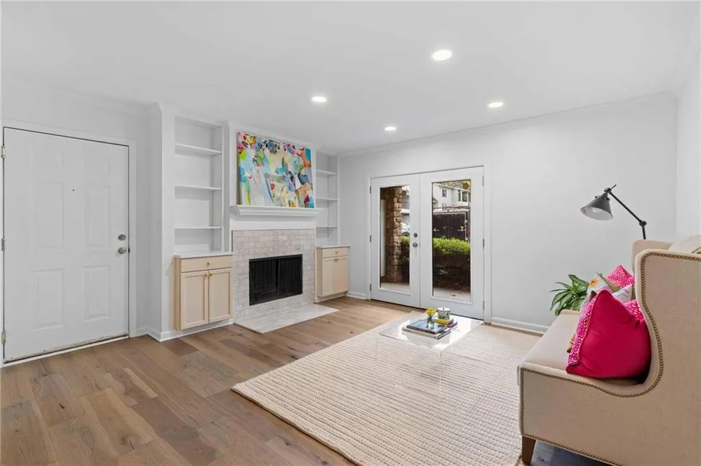 1150 Collier Road Nw Unit A1, Atlanta, Georgia 30318, 2 Bedrooms Bedrooms, ,2 BathroomsBathrooms,Residential,For Sale,1150 Collier Road Nw Unit A1,7661265