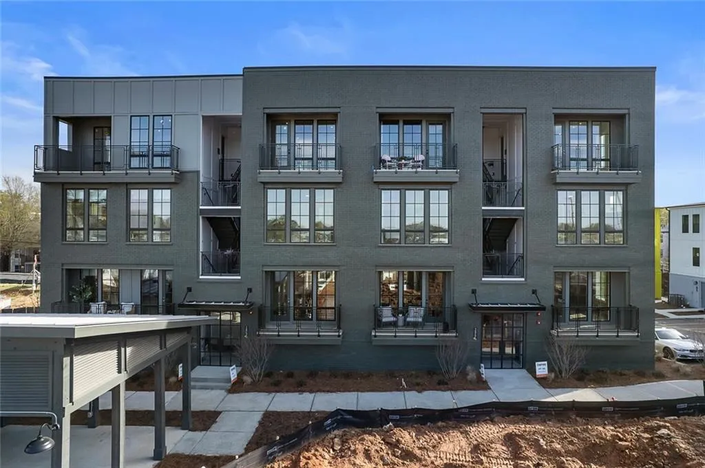 962 Bibbs Circle Nw Unit 7, Atlanta, Georgia 30318, 2 Bedrooms Bedrooms, ,2 BathroomsBathrooms,Residential,Sold,962 Bibbs Circle Nw Unit 7,7607821