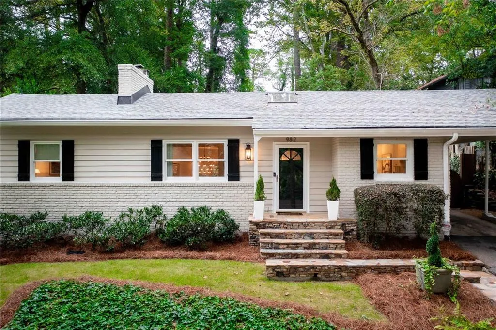 982 Cardova Drive Ne, Atlanta, Georgia 30324, 2 Bedrooms Bedrooms, ,1 BathroomBathrooms,Residential,For Sale,982 Cardova Drive Ne,7662793