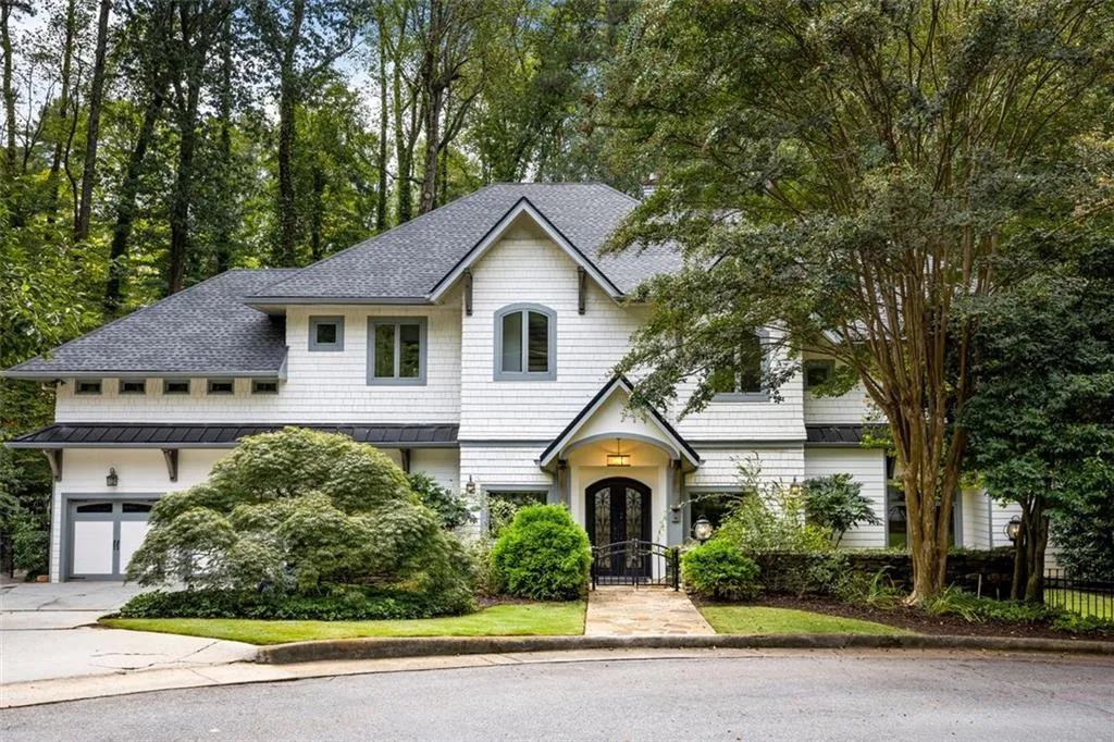 1097 Bonview Lane Ne, Atlanta, Georgia 30324, 6 Bedrooms Bedrooms, ,4 BathroomsBathrooms,Residential,For Sale,1097 Bonview Lane Ne,7664334