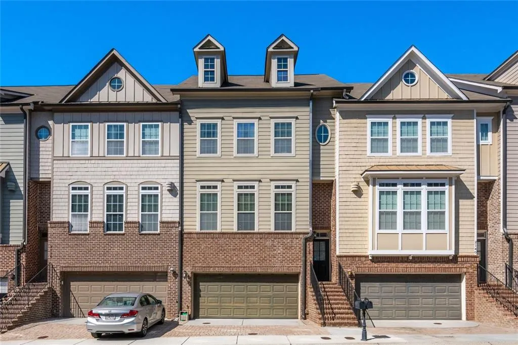 2138 Shale Lane Nw Unit 260, Atlanta, Georgia 30318, 3 Bedrooms Bedrooms, ,3 BathroomsBathrooms,Residential,For Sale,2138 Shale Lane Nw Unit 260,7665434
