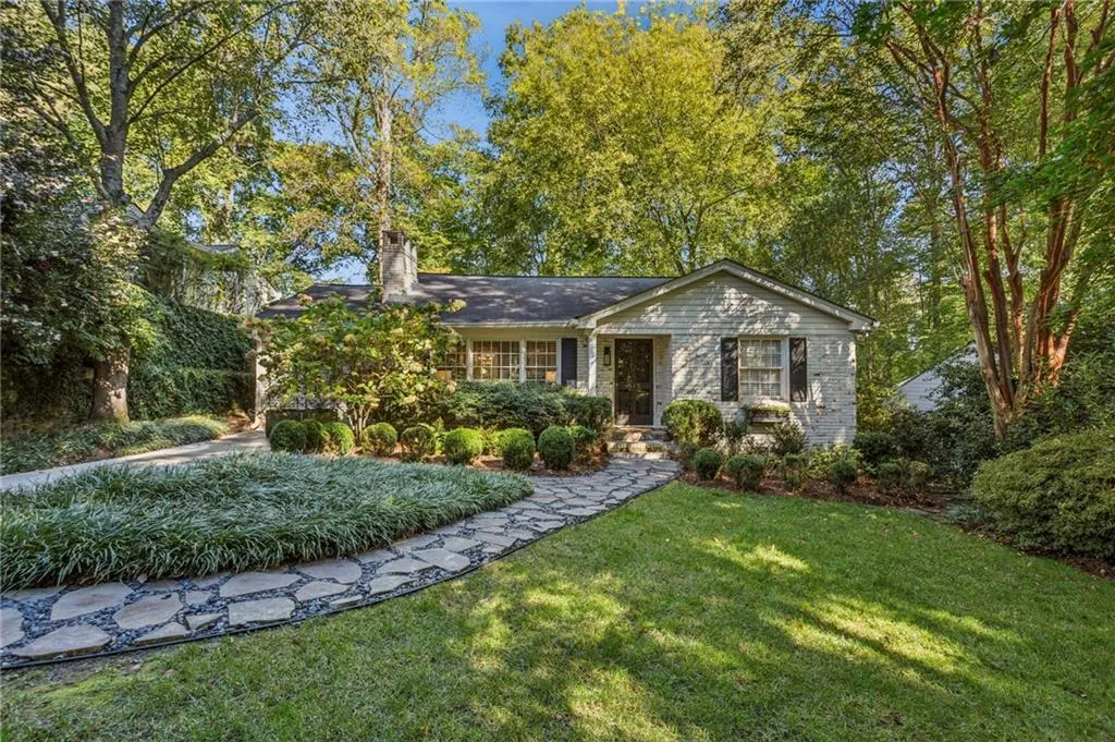 545 Overbrook Drive Nw, Atlanta, Georgia 30318, 3 Bedrooms Bedrooms, ,2 BathroomsBathrooms,Residential,For Sale,545 Overbrook Drive Nw,7664349