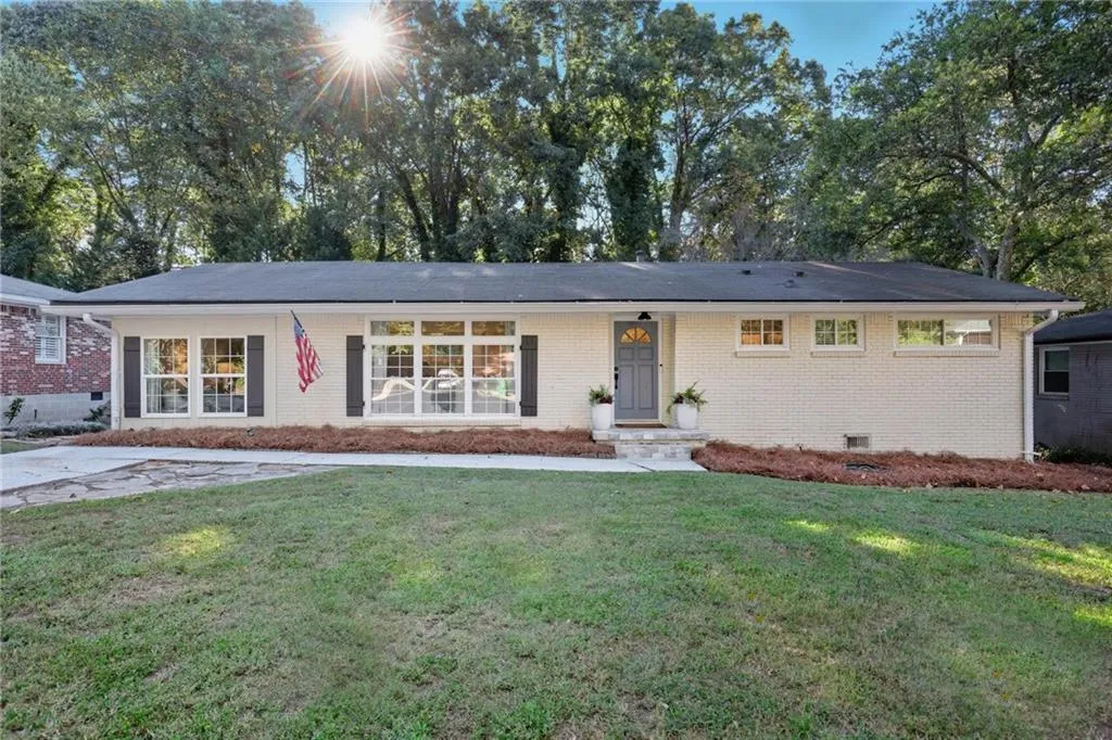 2070 Drew Valley Road Ne, Atlanta, Georgia 30319, 3 Bedrooms Bedrooms, ,2 BathroomsBathrooms,Residential,For Sale,2070 Drew Valley Road Ne,7666875