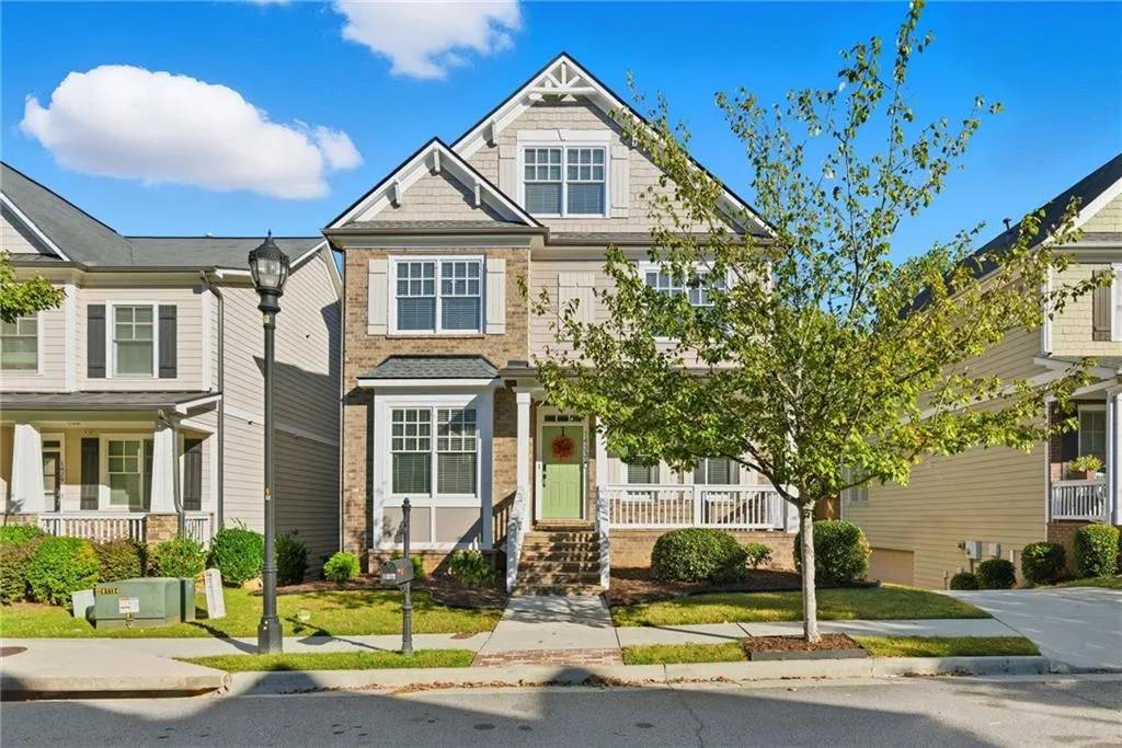 1433 Dupont Commons Circle Nw, Atlanta, Georgia 30318, 5 Bedrooms Bedrooms, ,3 BathroomsBathrooms,Residential,For Sale,1433 Dupont Commons Circle Nw,7666258