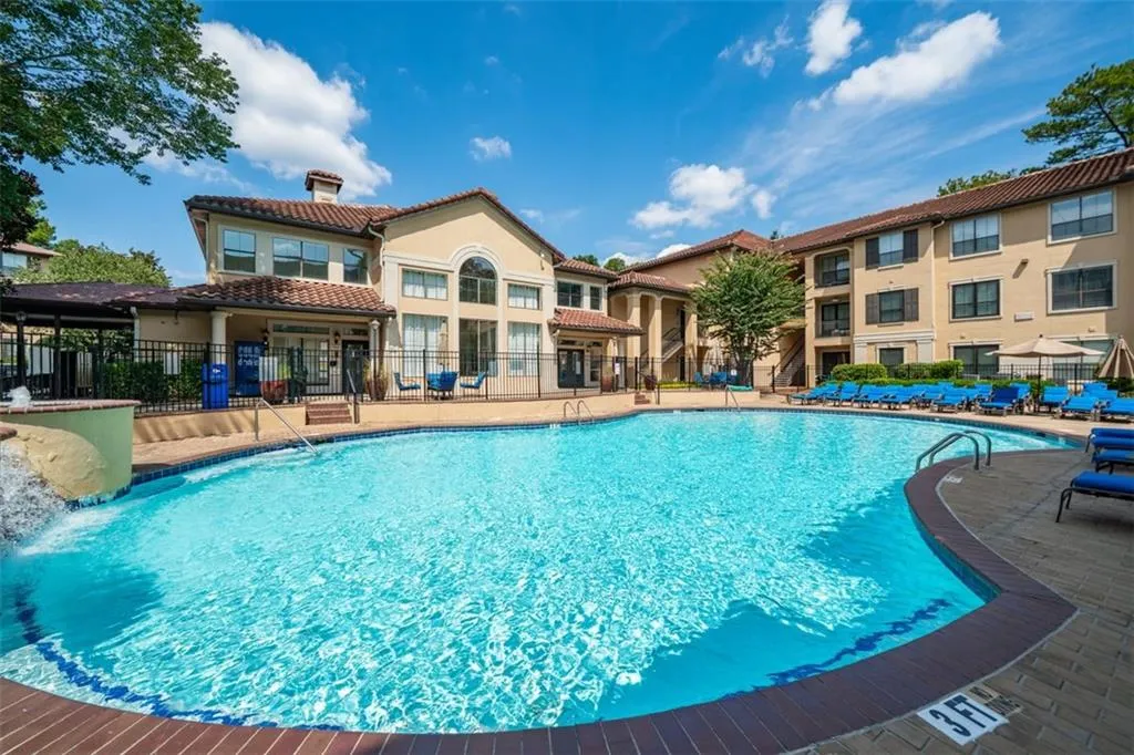 3777 Peachtree Road Ne Unit 1007, Atlanta, Georgia 30319, 2 Bedrooms Bedrooms, ,2 BathroomsBathrooms,Residential,For Sale,3777 Peachtree Road Ne Unit 1007,7667628