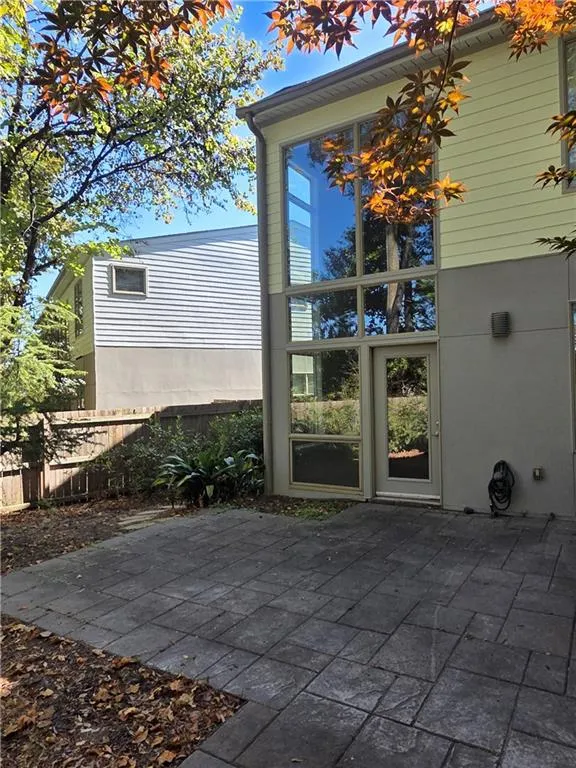 1336 Rietveld Row Nw, Atlanta, Georgia 30318, 2 Bedrooms Bedrooms, ,2 BathroomsBathrooms,Residential,For Sale,1336 Rietveld Row Nw,7667016