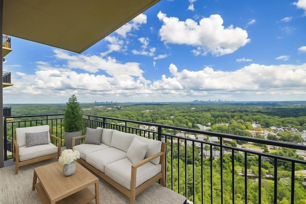 2950 Mount Wilkinson Parkway Se Unit 613, Atlanta, Georgia 30339, 2 Bedrooms Bedrooms, ,2 BathroomsBathrooms,Residential,For Sale,2950 Mount Wilkinson Parkway Se Unit 613,7669392