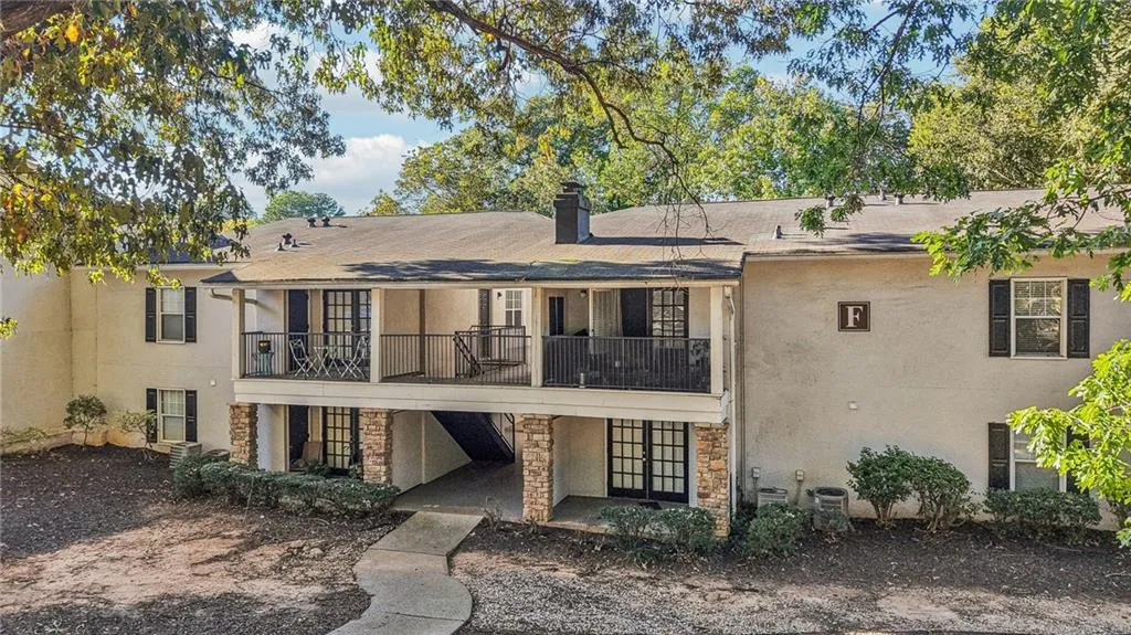 1150 Collier Road Nw Unit F15, Atlanta, Georgia 30318, 1 Bedroom Bedrooms, ,1 BathroomBathrooms,Residential,For Sale,1150 Collier Road Nw Unit F15,7669344