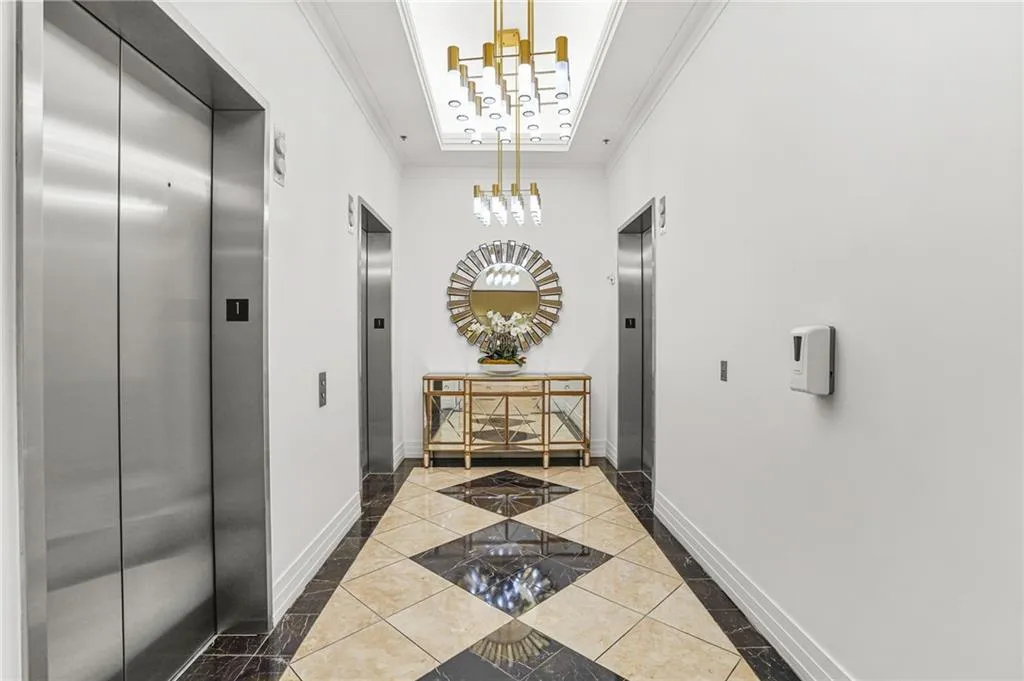 3040 Peachtree Road Nw Unit 1313, Atlanta, Georgia 30305, 1 Bedroom Bedrooms, ,1 BathroomBathrooms,Residential,For Sale,3040 Peachtree Road Nw Unit 1313,7669487