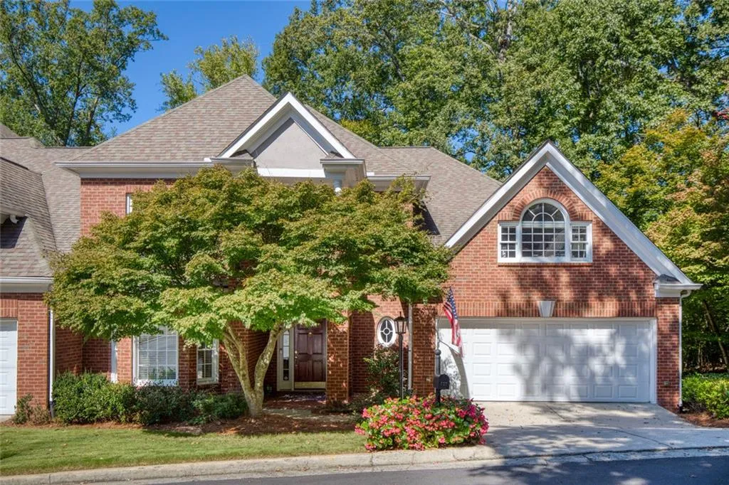 133 Brookview Circle, Sandy Springs, Georgia 30339, 4 Bedrooms Bedrooms, ,2 BathroomsBathrooms,Residential,For Sale,133 Brookview Circle,7670763
