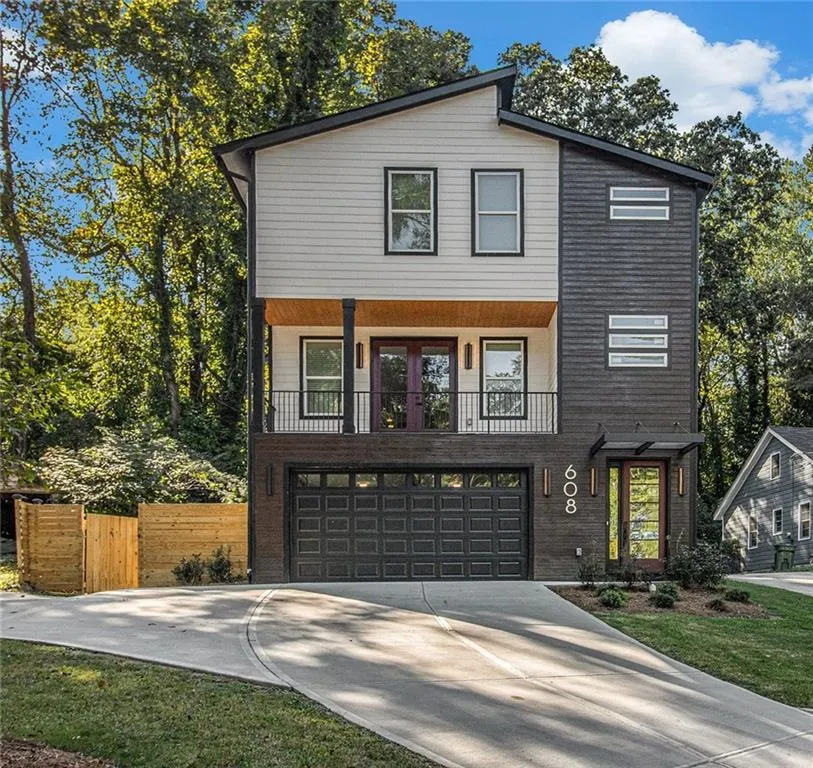 608 S Evelyn Place Nw, Atlanta, Georgia 30318, 3 Bedrooms Bedrooms, ,3 BathroomsBathrooms,Residential,For Sale,608 S Evelyn Place Nw,7671329