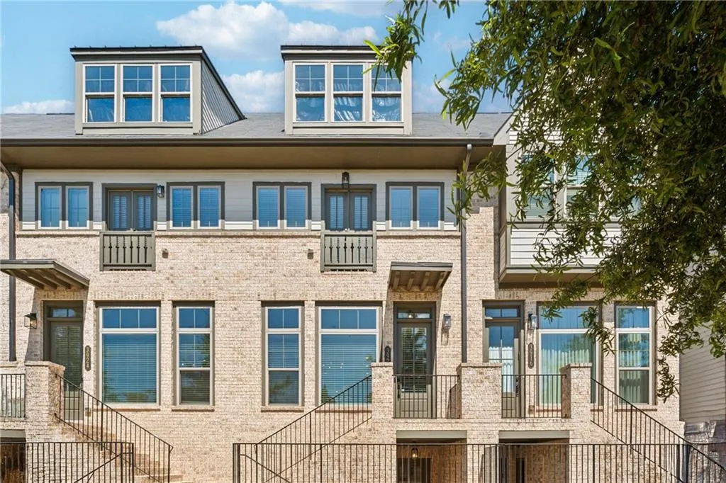 3920 Danube Lane, Atlanta, Georgia 30339, 3 Bedrooms Bedrooms, ,3 BathroomsBathrooms,Residential,For Sale,3920 Danube Lane,7668334