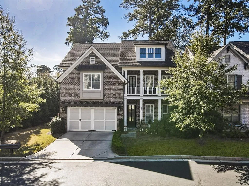 830 Novello Court, Sandy Springs, Georgia 30342, 4 Bedrooms Bedrooms, ,4 BathroomsBathrooms,Residential,For Sale,830 Novello Court,7672423