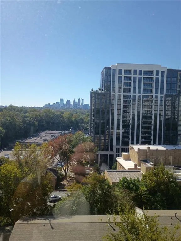 2479 Peachtree Road Ne Unit 906, Atlanta, Georgia 30305, 1 Bedroom Bedrooms, ,1 BathroomBathrooms,Residential,For Sale,2479 Peachtree Road Ne Unit 906,7669060