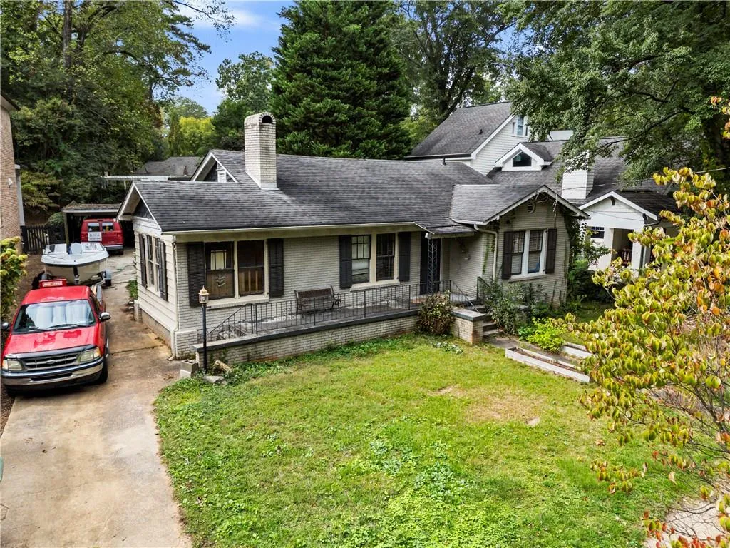 3320 W Shadowlawn Avenue Ne, Atlanta, Georgia 30305, 2 Bedrooms Bedrooms, ,1 BathroomBathrooms,Land,For Sale,3320 W Shadowlawn Avenue Ne,7675418